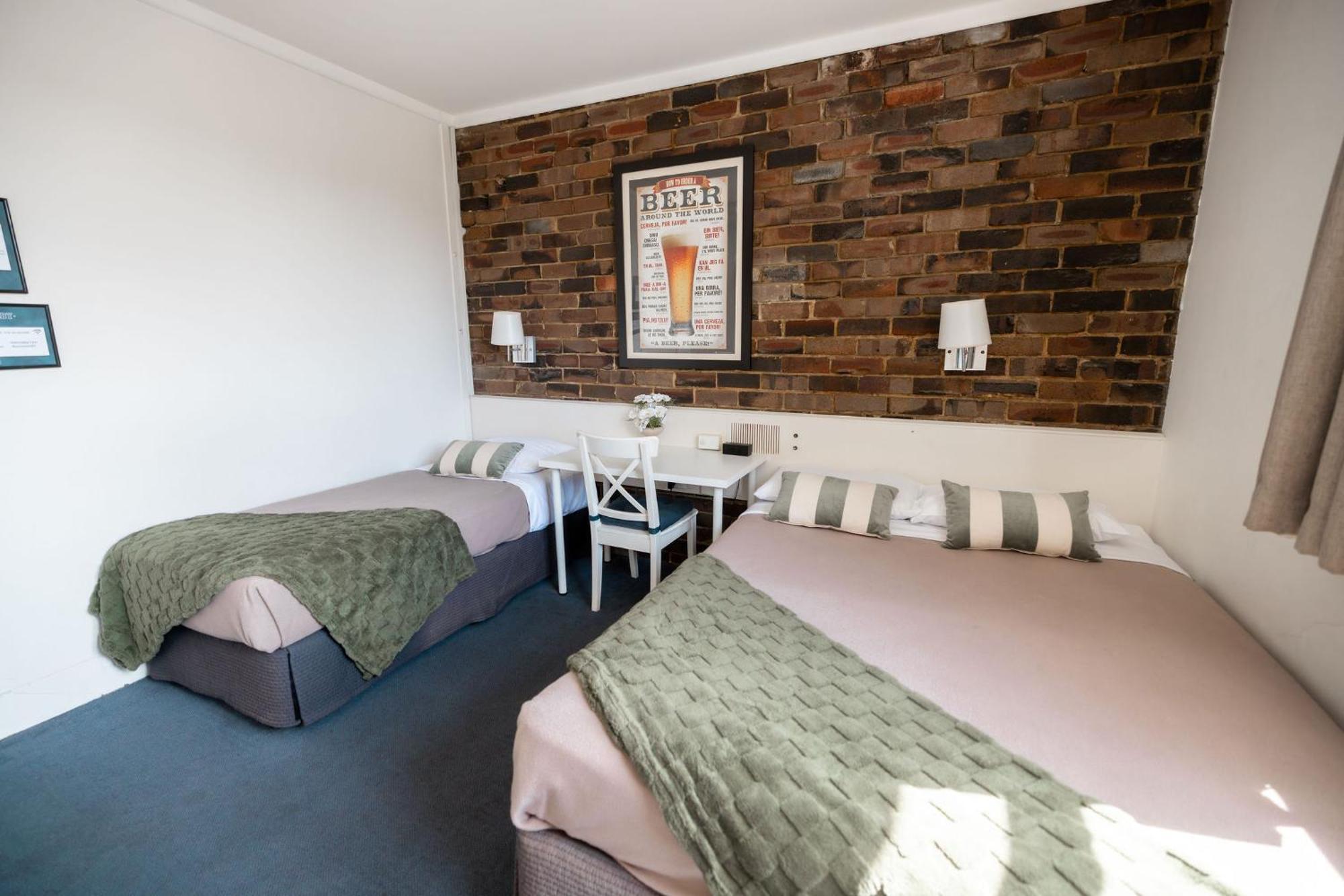 Hornsby Inn Eksteriør billede